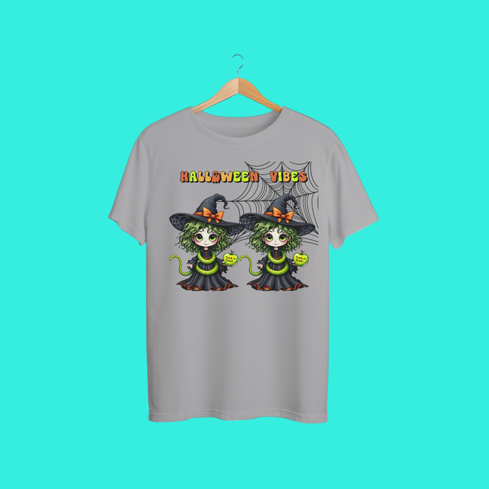 🎃✨ Halloween Vibes Witchy Tee – Cute Spooky Season Shirt ✨🕸️