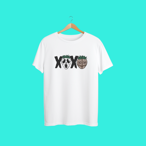 “XOXO Horror Vibes T-Shirt 👻 | Cute Creepy Halloween Graphic Tee for Horror Fans”