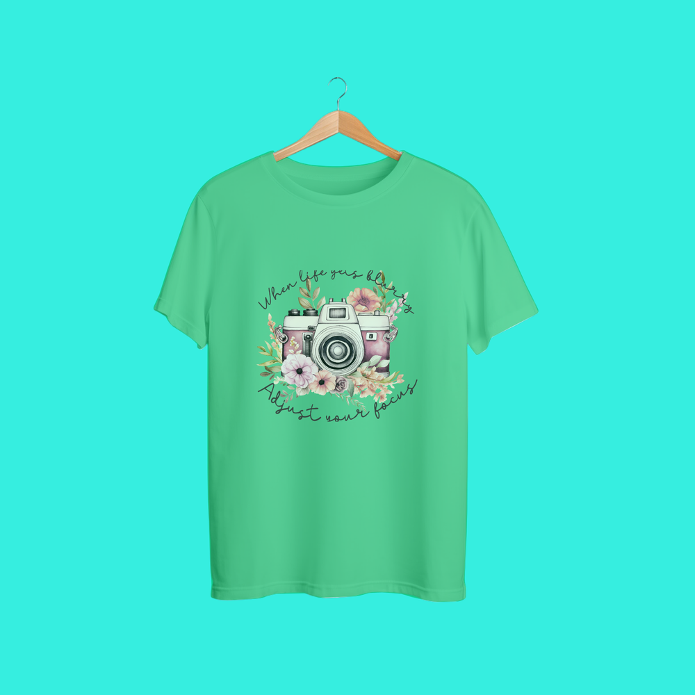 ✨ Bold Graphic Tee – Trendy Funny Unisex T-Shirt | Cool Casual Everyday Shirt, Unique Statement Graphic Design